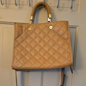 Chic Quilted Tan Tote Bag Steve Madden